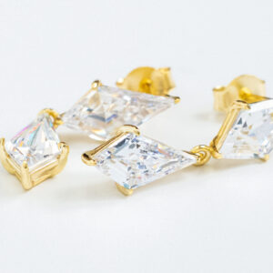 Radiant Princess Cut Studs in Silver925 GoldplatedBold square-shaped stones set in polished goldplated for a classic sparkle.