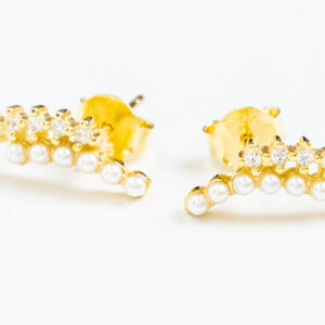 Silver 925 Goldplated Crown StudsTiny regal crowns with embedded crystals.